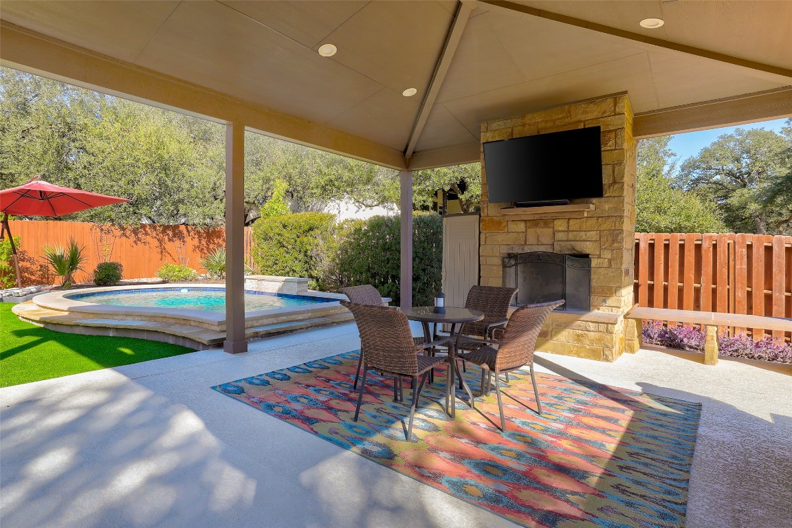 257 Axis Loop Georgetown, TX 78628 - Photo 31 of 40 a outdoor space with furniture