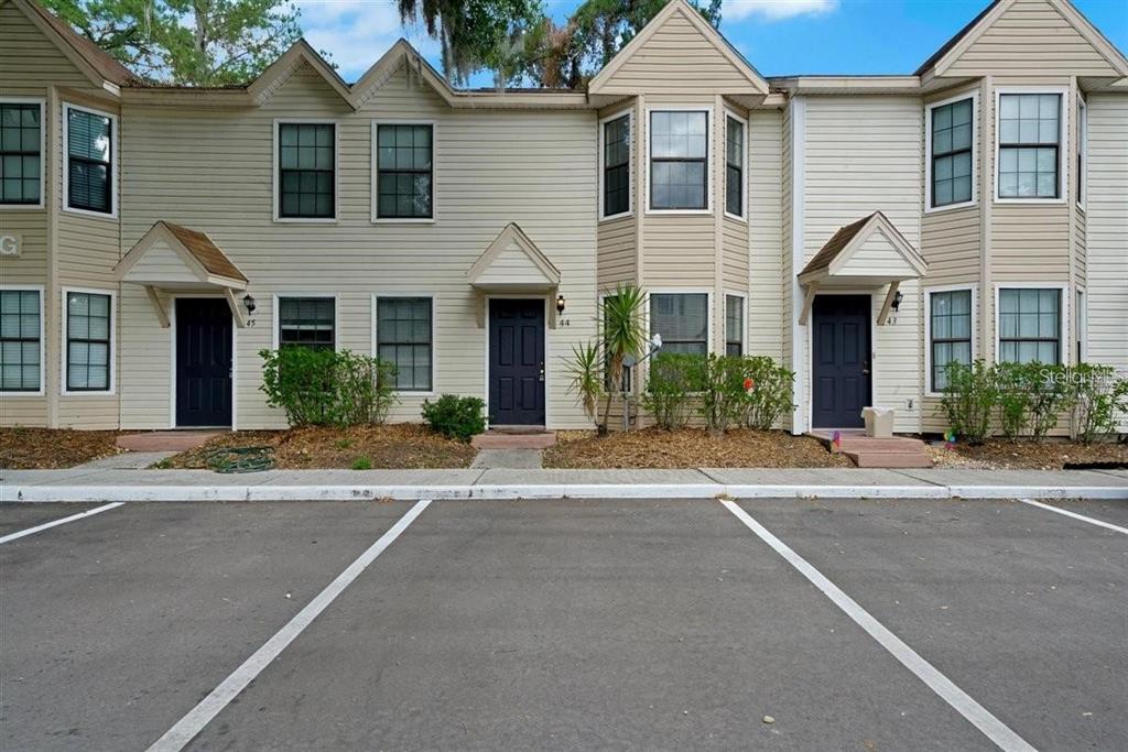 2302 South Maki Road, Unit 88 Plant City, FL 33563 - Photo 1 of 1 Front
