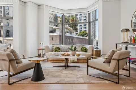 $2,730,000 | 875 California Street, Unit 705, San Francisco, CA 94108
