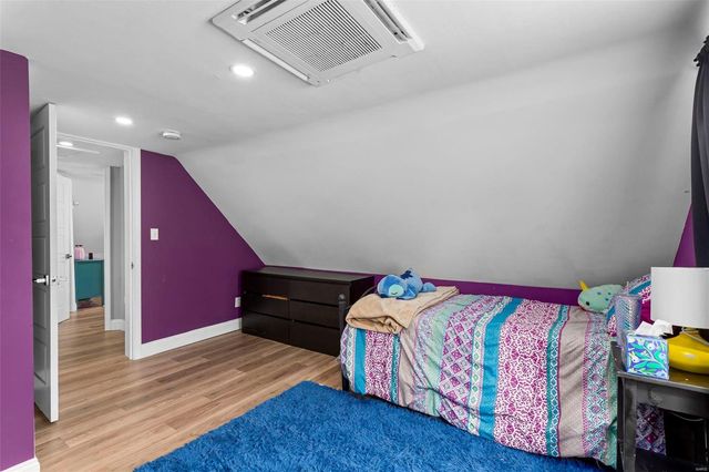 $362,015 | 3422 Commonwealth Avenue, St. Louis, MO 63143