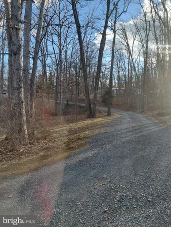 $375,000 | 189 Haven Farms Circle, Petersburg, WV 26847