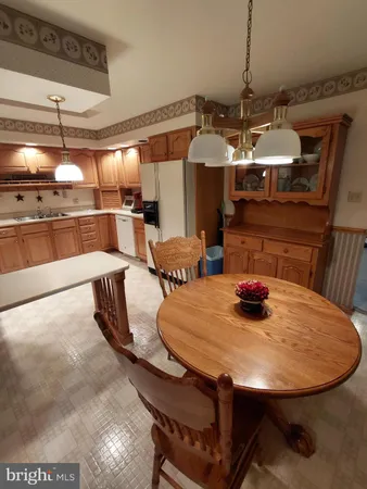 $375,000 | 189 Haven Farms Circle, Petersburg, WV 26847