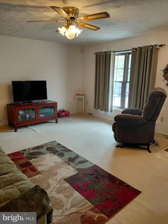 $375,000 | 189 Haven Farms Circle, Petersburg, WV 26847