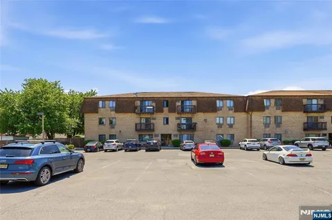 $295,000 | 2 Honiss Street, Unit 2A, Belleville, NJ 07109