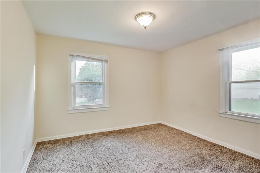 163 North Franklin Road Indianapolis, IN 46219 - Photo 15 of 36 Gallery Image 15