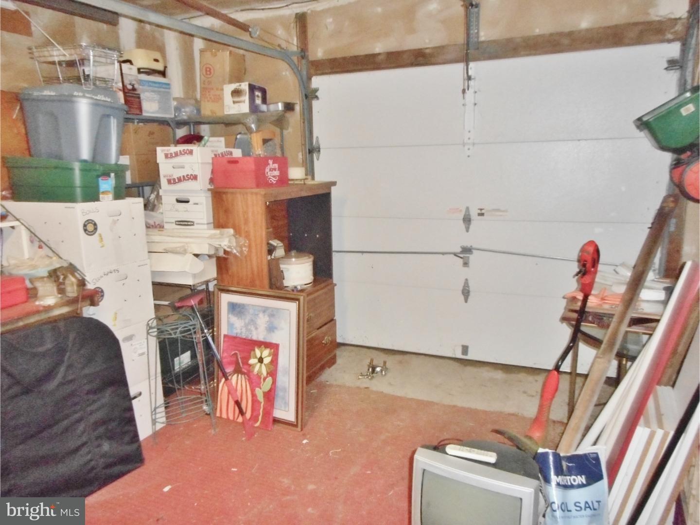 15 Polaris Road Sewell, NJ 08080 - Photo 22 of 24 Garage