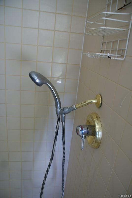 4629 5 Lakes Road North Branch, MI 48461 - Photo 33 of 69 DSC07454.jpg