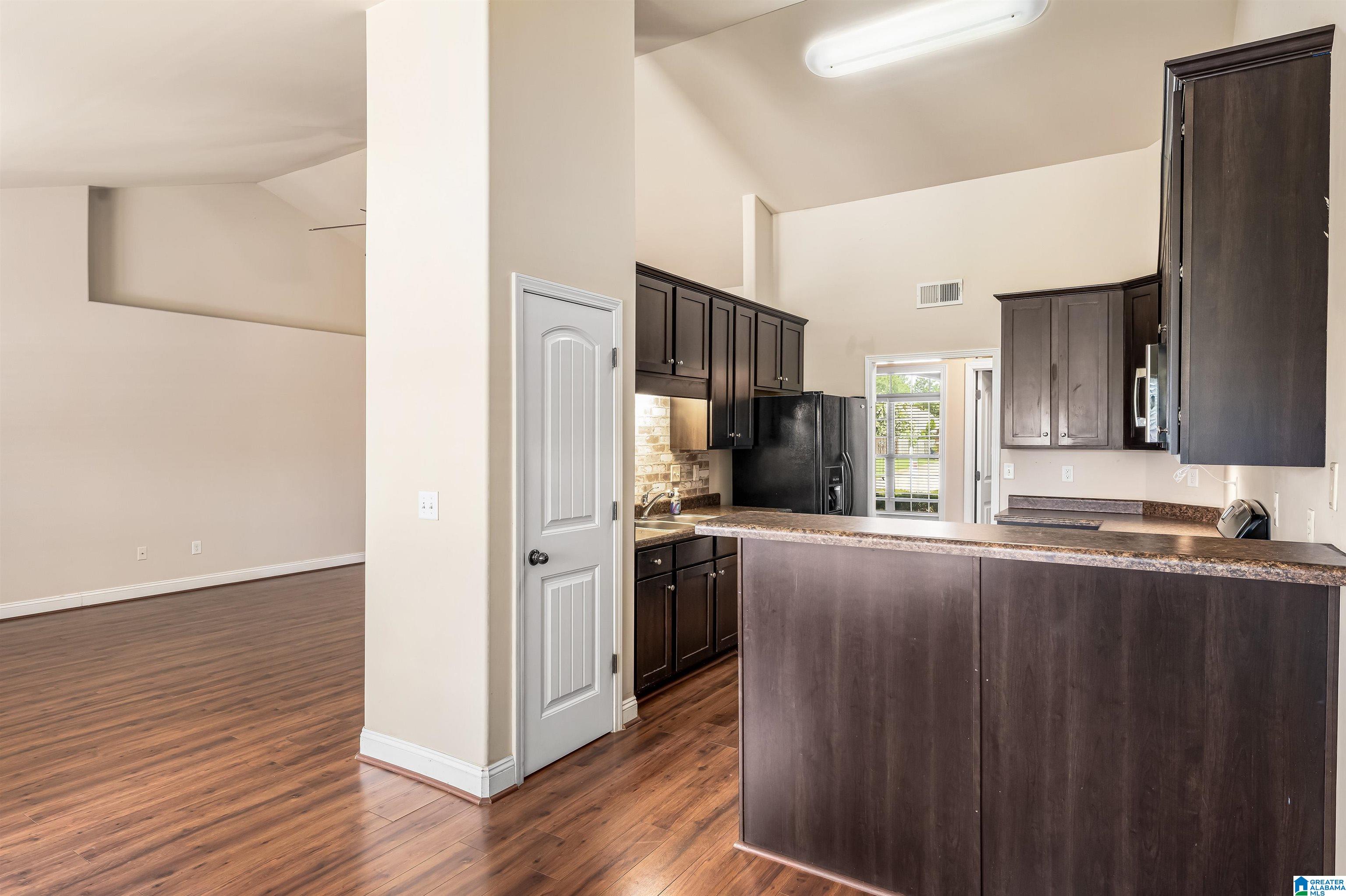 352 Tanglewood Circle Alabaster, AL 35007 - Photo 11 of 26