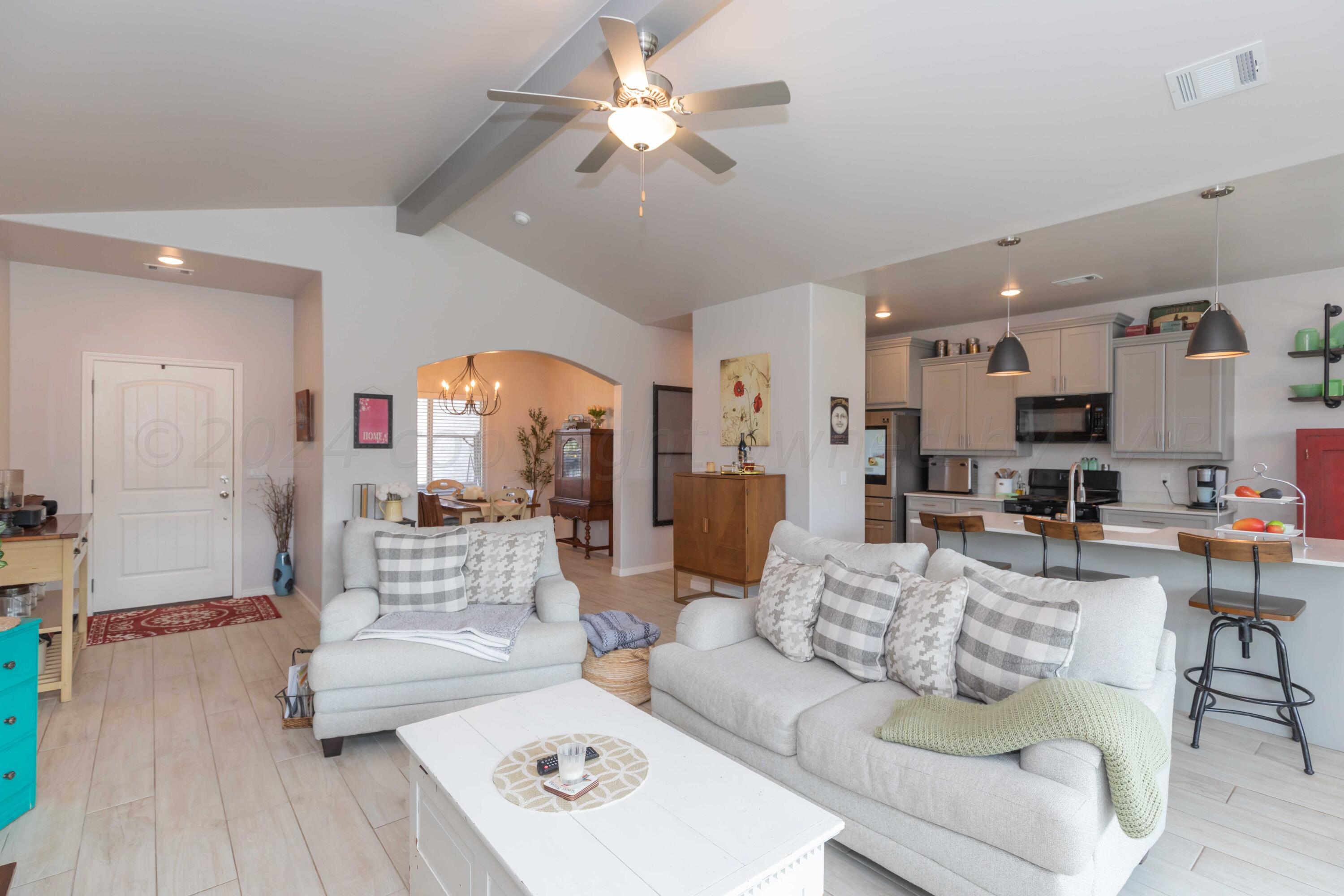 1007 Syrah Boulevard Amarillo, TX 79124 - Photo 12 of 49 LIVING ROOM VIEW 6