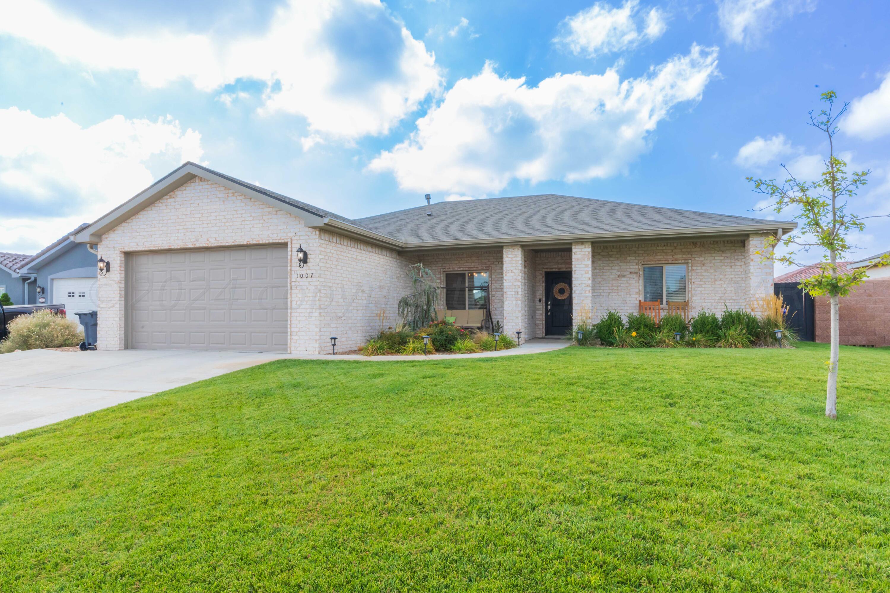 1007 Syrah Boulevard Amarillo, TX 79124 - Photo 5 of 49 FRONT VIEW 3