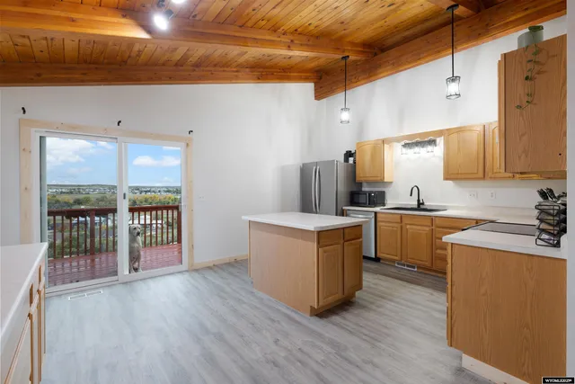 $400,000 | 4450 Smoke Rise Road, Casper, WY 82604