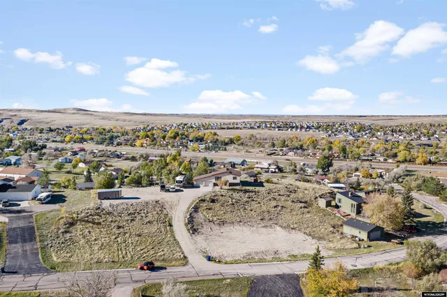 $400,000 | 4450 Smoke Rise Road, Casper, WY 82604