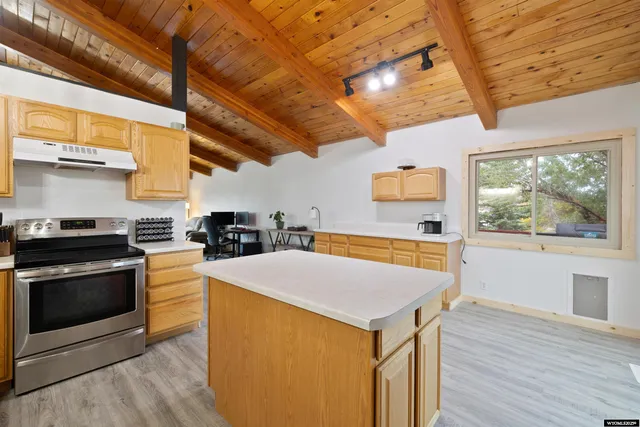 $400,000 | 4450 Smoke Rise Road, Casper, WY 82604