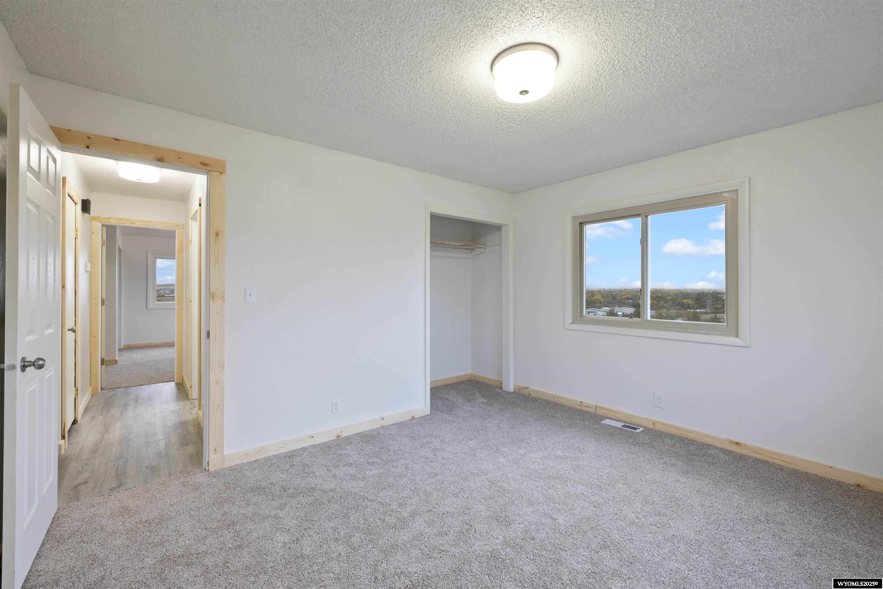 4450 Smoke Rise Road Casper, WY 82604 - Photo 20 of 45