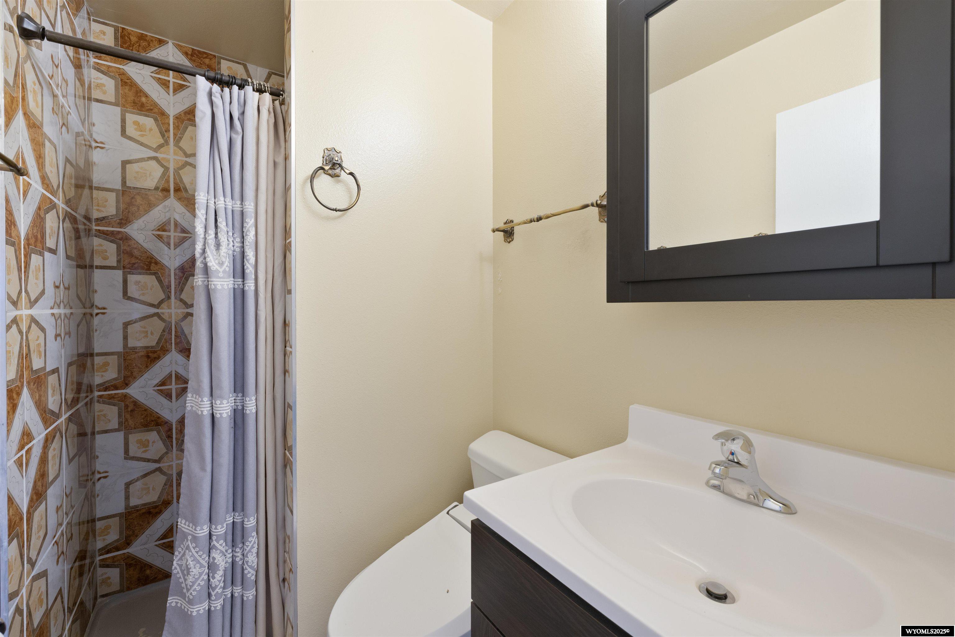 4450 Smoke Rise Road Casper, WY 82604 - Photo 25 of 45