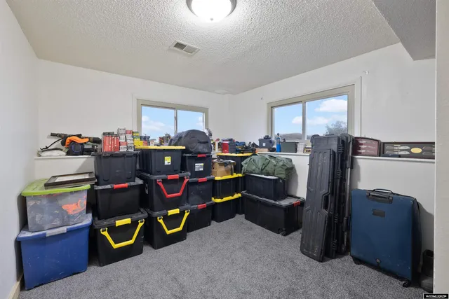 $400,000 | 4450 Smoke Rise Road, Casper, WY 82604