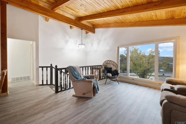 $400,000 | 4450 Smoke Rise Road, Casper, WY 82604