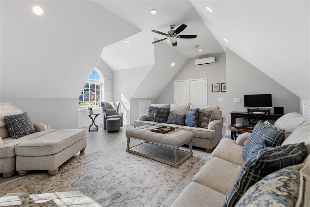 104 Ridgewood Drive Taunton, MA 02780 - Photo 25 of 40