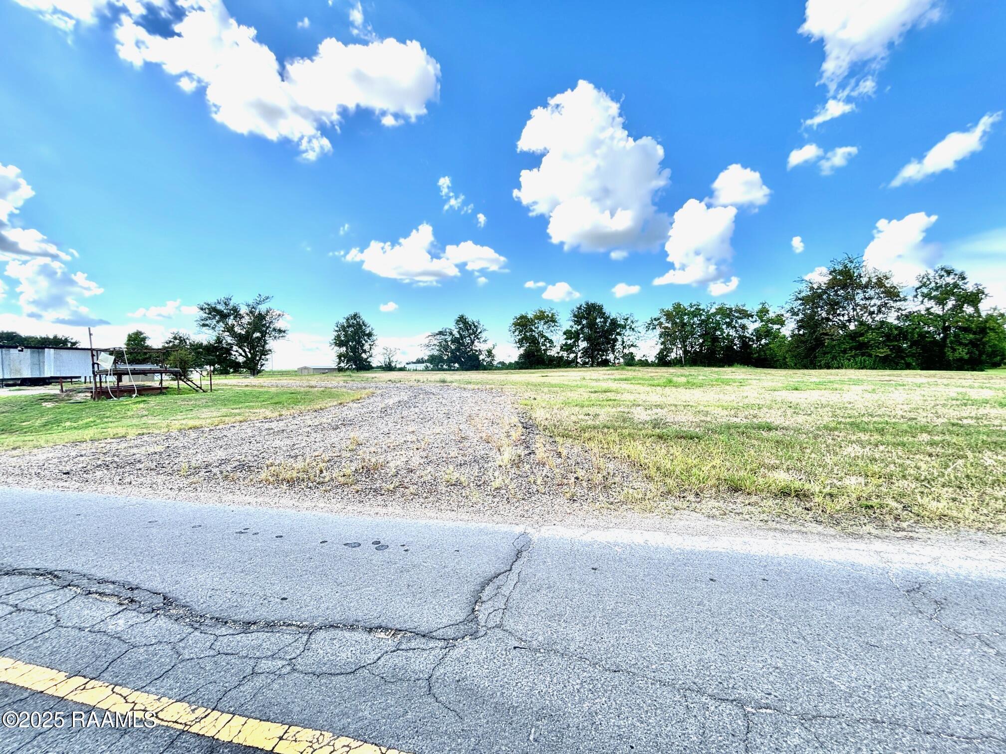 1100-blk La Maison Road Duson, LA 70529 - Photo 4 of 10 limestone driveway