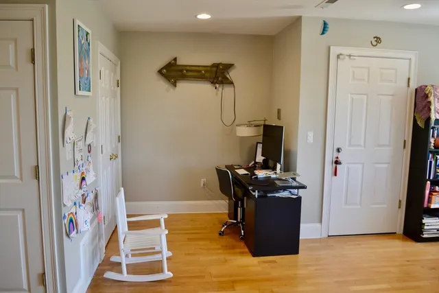 $3,900 | 1306 Columbia Road, Unit 4E, Boston, MA 02127