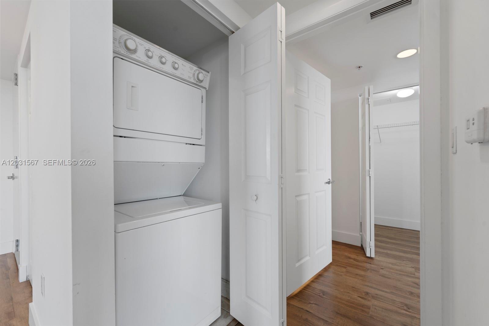 3232 Southwest 22nd Terrace, Unit 802 Miami, FL 33145 - Photo 13 of 27