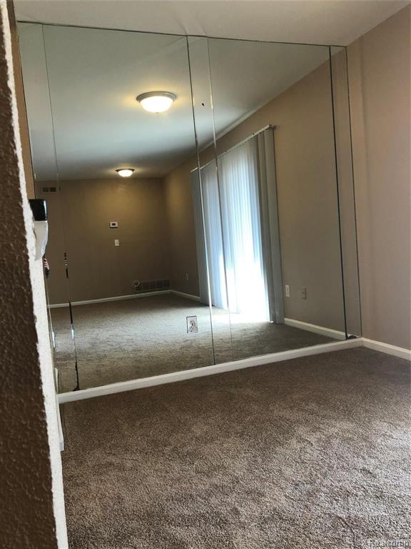 29880 West 12 Mile Road, Unit 67/808 Farmington, MI 48334 - Photo 7 of 18