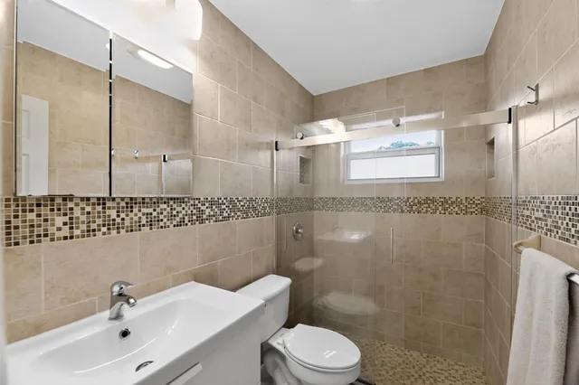 $567,000 | 245 Southwest 3rd Street, Boca Raton, FL 33432