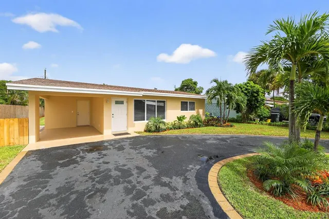 $567,000 | 245 Southwest 3rd Street, Boca Raton, FL 33432