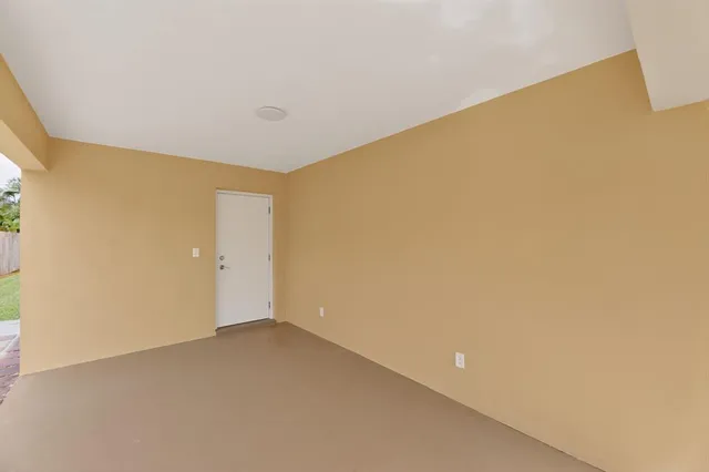 $567,000 | 245 Southwest 3rd Street, Boca Raton, FL 33432