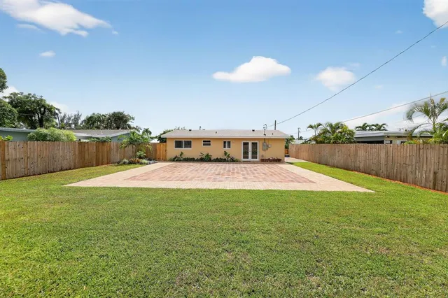 $567,000 | 245 Southwest 3rd Street, Boca Raton, FL 33432