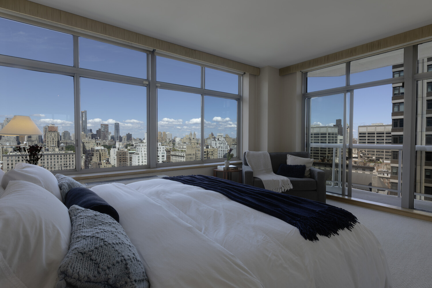 188 East 64th Street, Unit 2006 Manhattan, NY 10065 - Photo 8 of 16