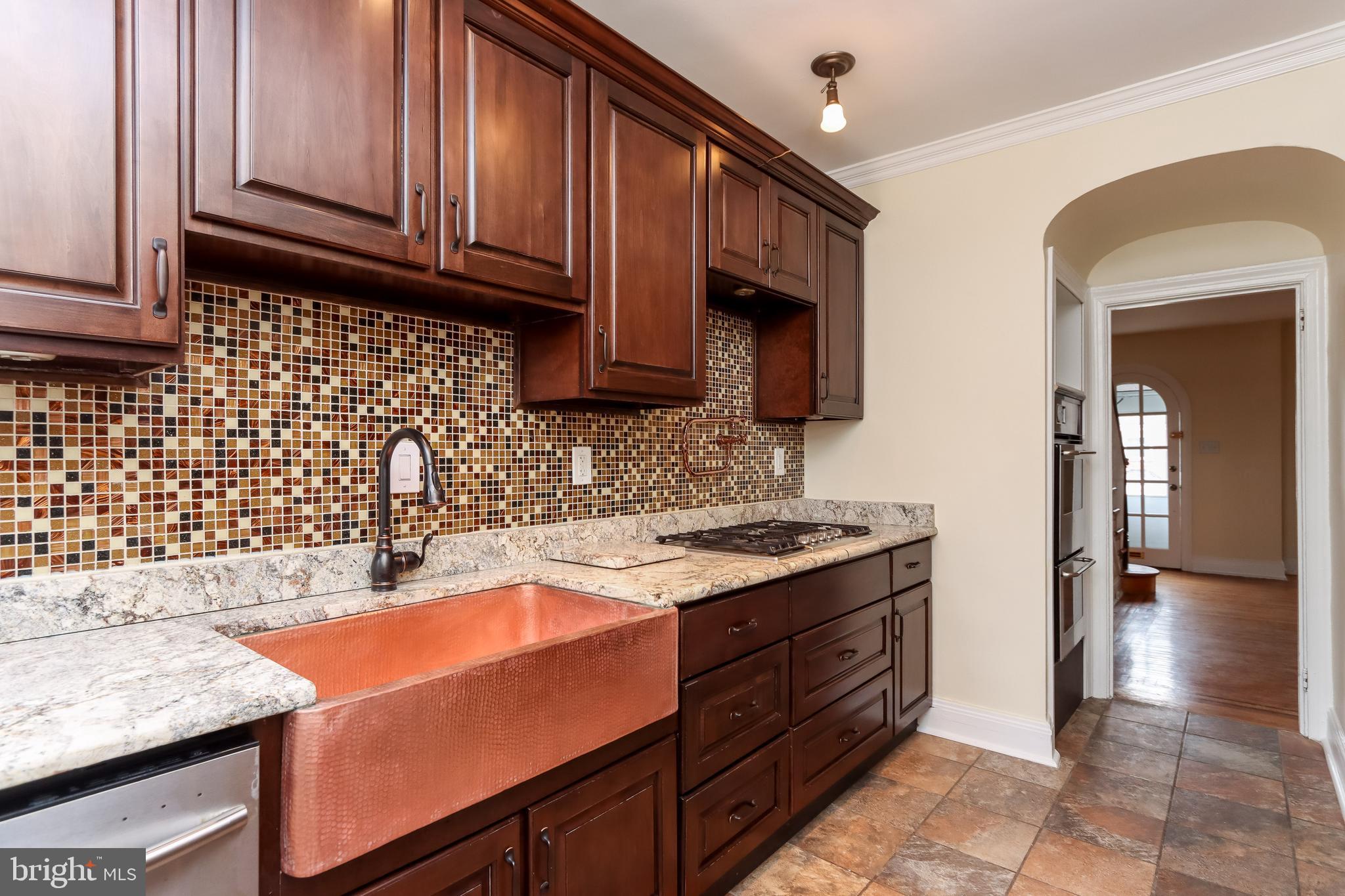 3602 Ednor Road Baltimore, MD 21218 - Photo 16 of 43