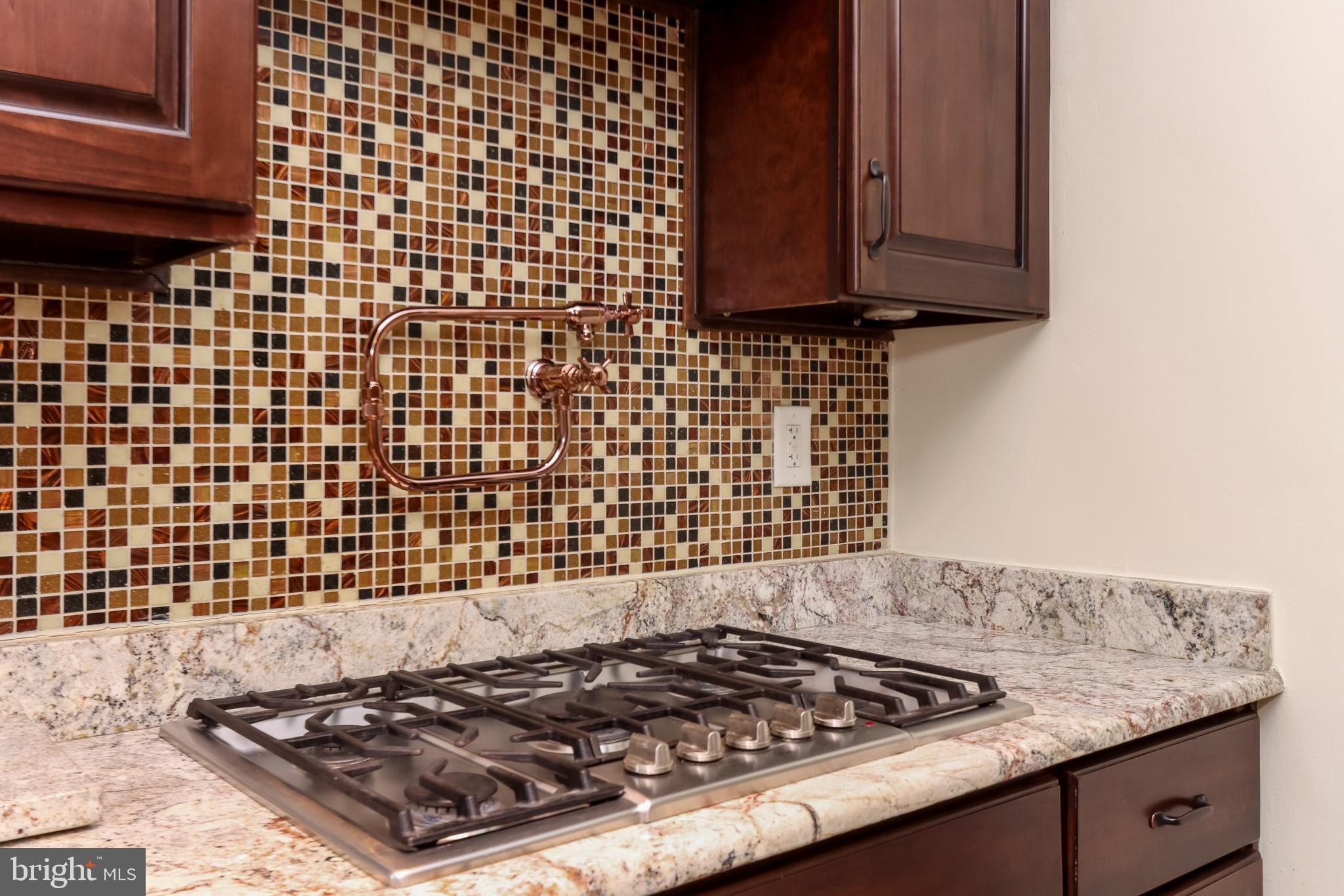 3602 Ednor Road Baltimore, MD 21218 - Photo 17 of 43