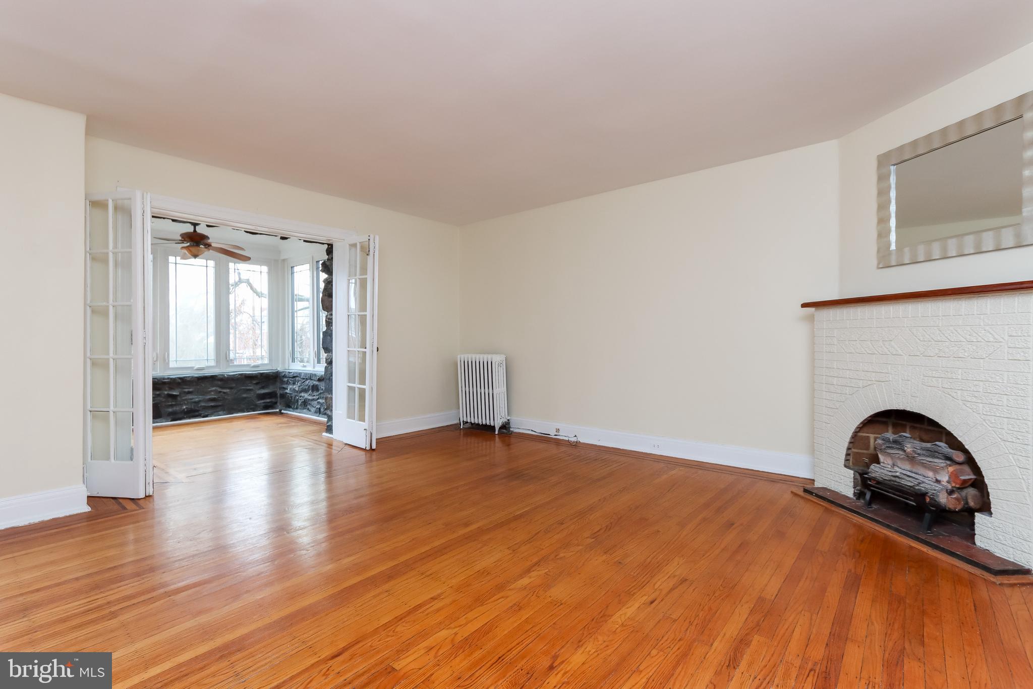 3602 Ednor Road Baltimore, MD 21218 - Photo 5 of 43