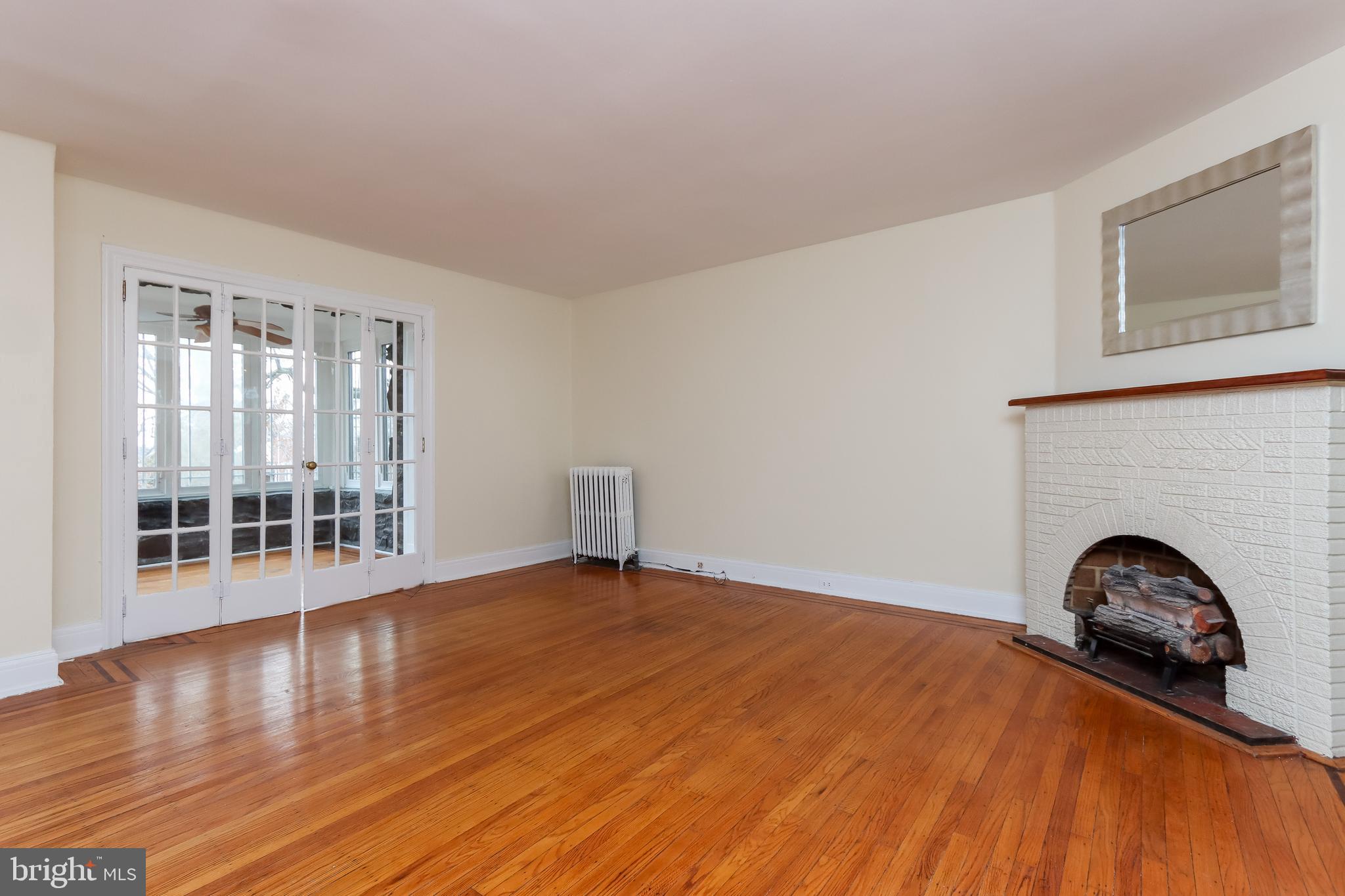 3602 Ednor Road Baltimore, MD 21218 - Photo 8 of 43