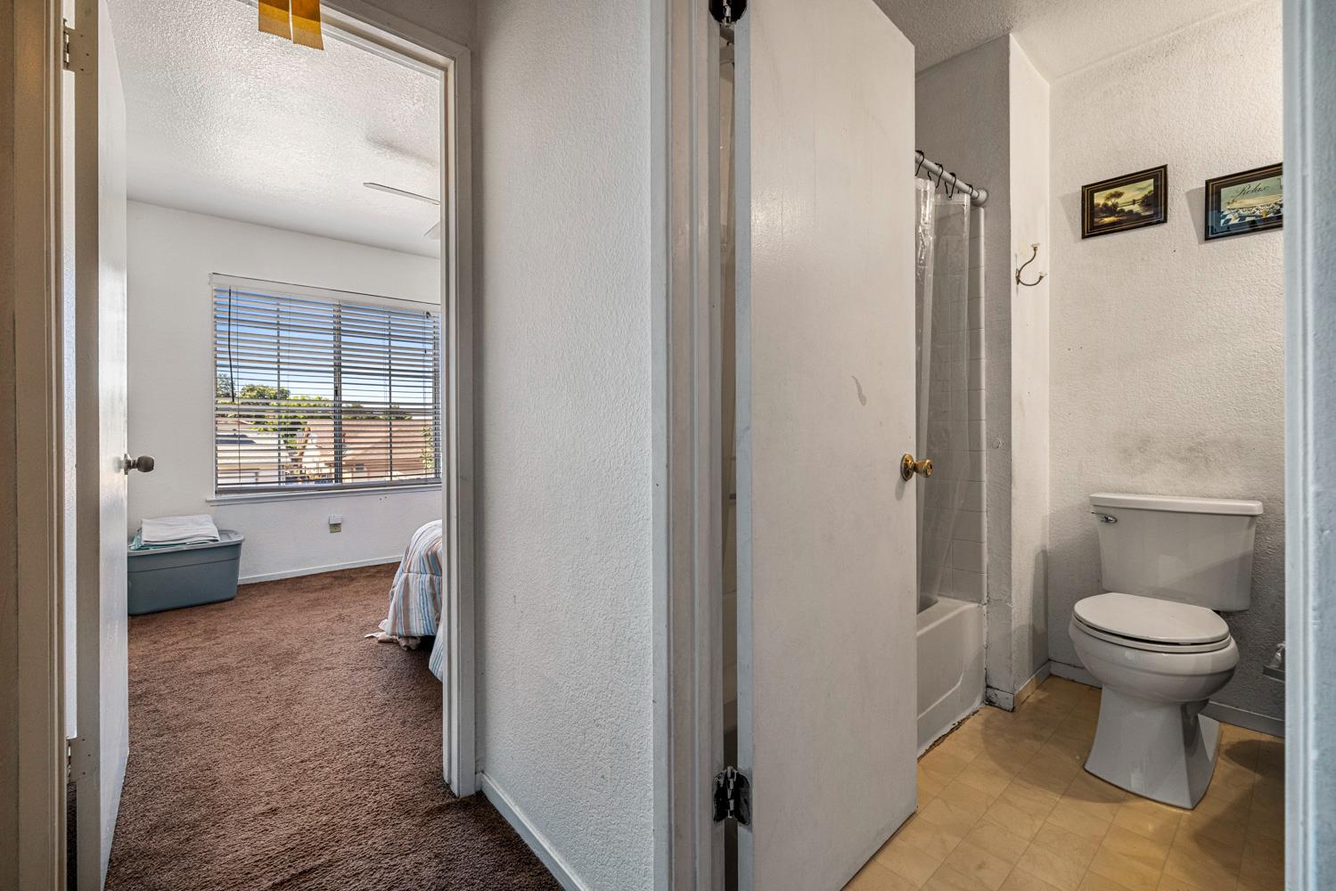 916 Fall River Drive Modesto, CA 95351 - Photo 25 of 33