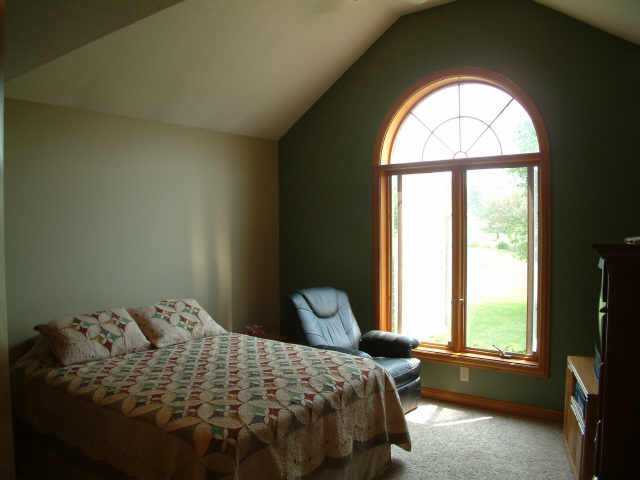 858 South B & K Road Galena, OH 43021 - Photo 4 of 5 Gallery Image 4