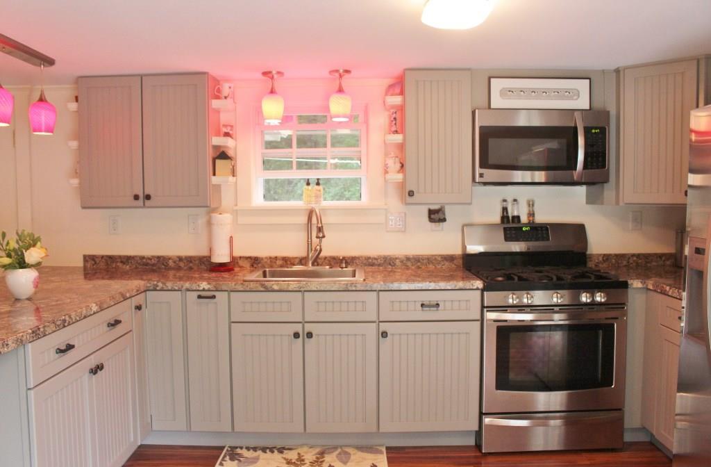 285 Old Post Road Arundel, ME 04046 - Photo 5 of 30 All Stainless Steal appliances like new!
