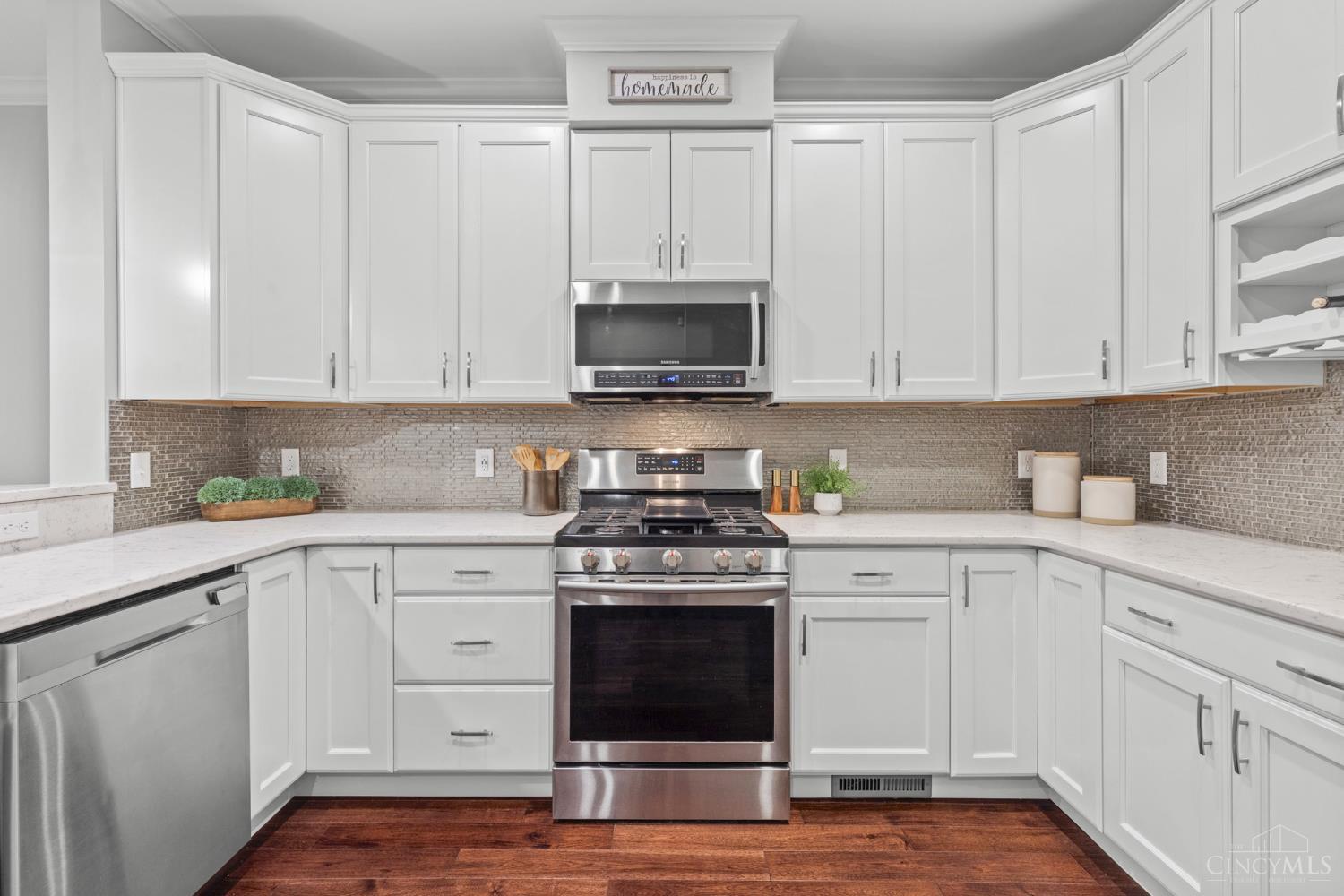 3655 Brotherton Road Cincinnati, OH 45209 - Photo 12 of 52