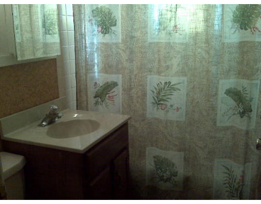 8-10 Chapel Street Springfield, MA 01109 - Photo 11 of 18