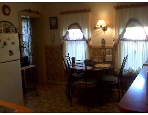 8-10 Chapel Street Springfield, MA 01109 - Photo 13 of 18