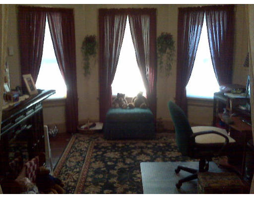 8-10 Chapel Street Springfield, MA 01109 - Photo 3 of 18