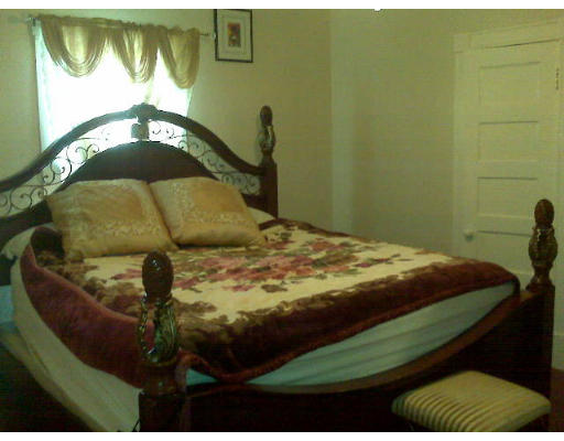 8-10 Chapel Street Springfield, MA 01109 - Photo 8 of 18