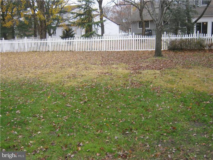 747 Grant Road Mount Laurel, NJ 08054 - Photo 2 of 18 Gallery Image 2