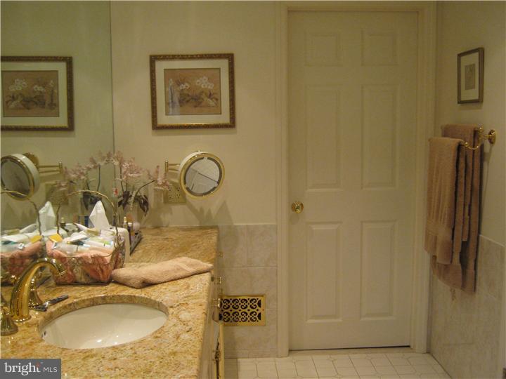 747 Grant Road Mount Laurel, NJ 08054 - Photo 12 of 18 Gallery Image 12