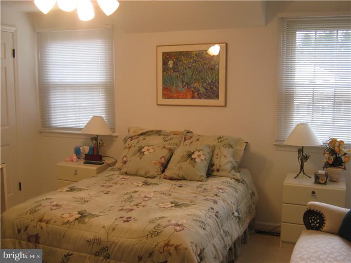 747 Grant Road Mount Laurel, NJ 08054 - Photo 15 of 18 Gallery Image 15
