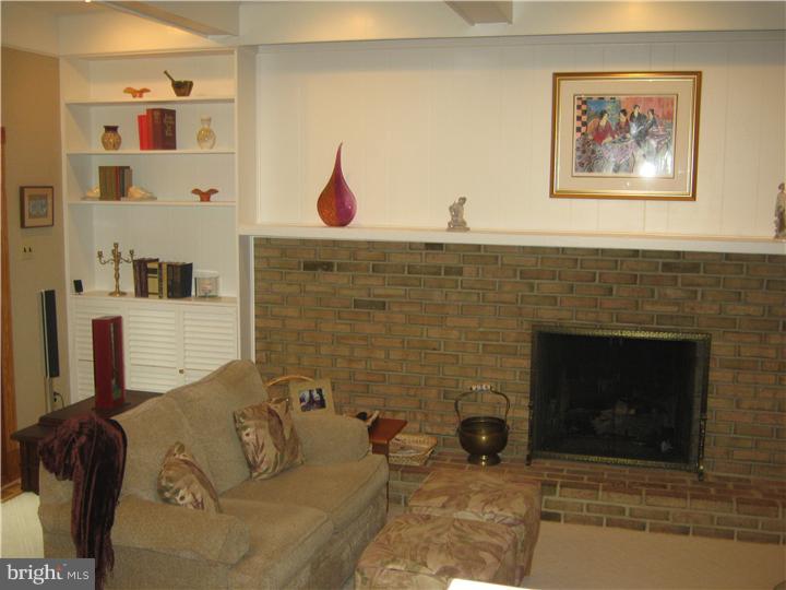 747 Grant Road Mount Laurel, NJ 08054 - Photo 9 of 18 Gallery Image 9
