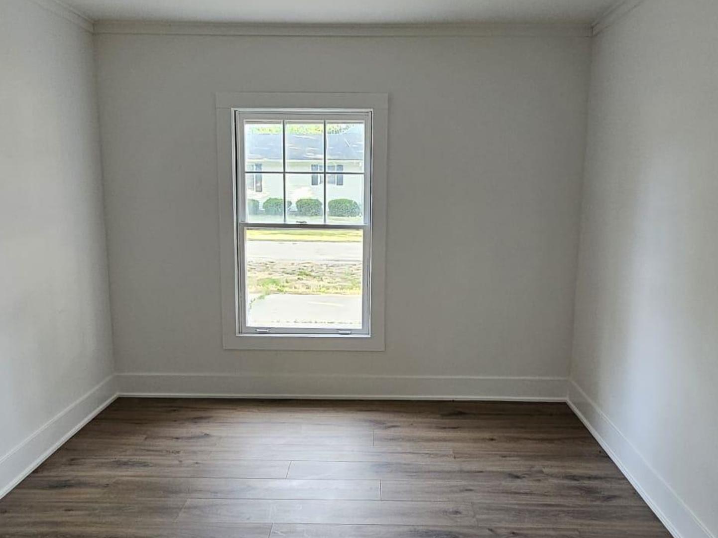 209 South 3rd Street Malta, IL 60150 - Photo 17 of 24 Gallery Image 17