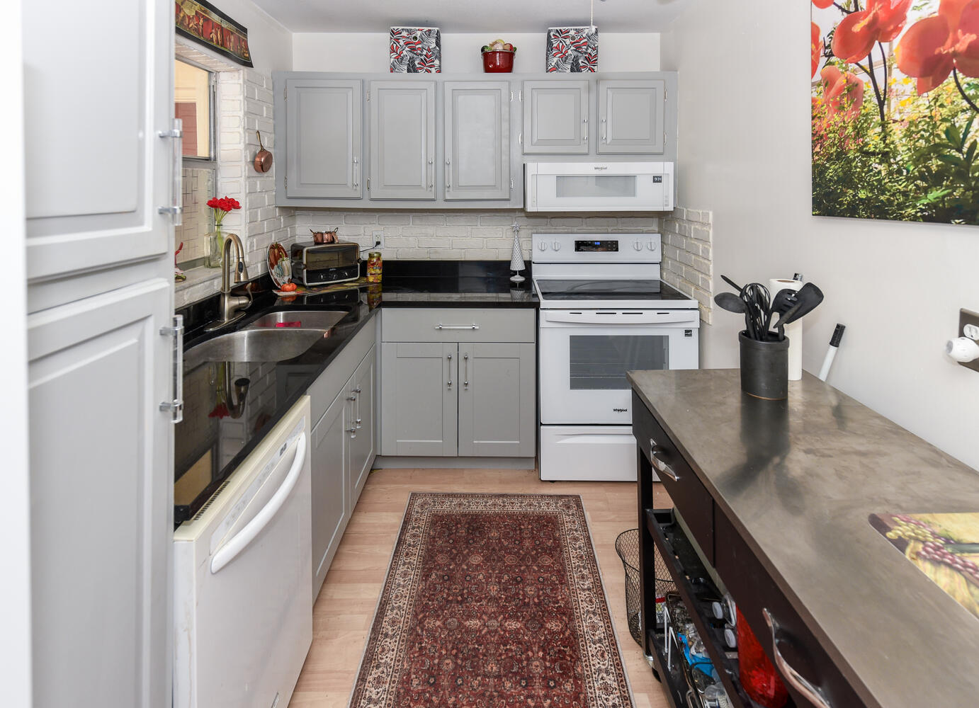 477 Lake Dora Drive West Palm Beach, FL 33411 - Photo 10 of 28