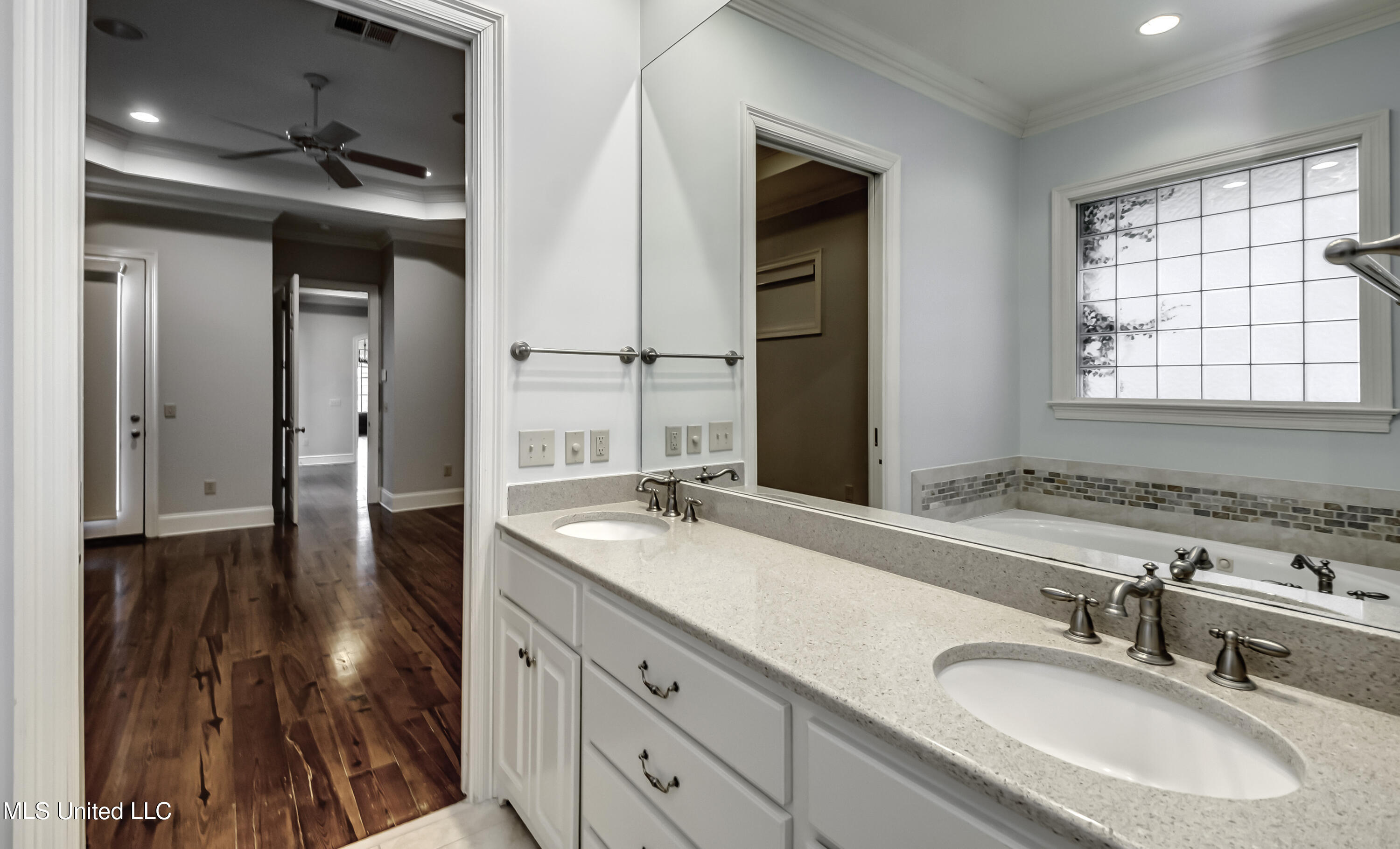 602 Northlake Avenue Ridgeland, MS 39157 - Photo 36 of 62 602 Northlake Ave--54